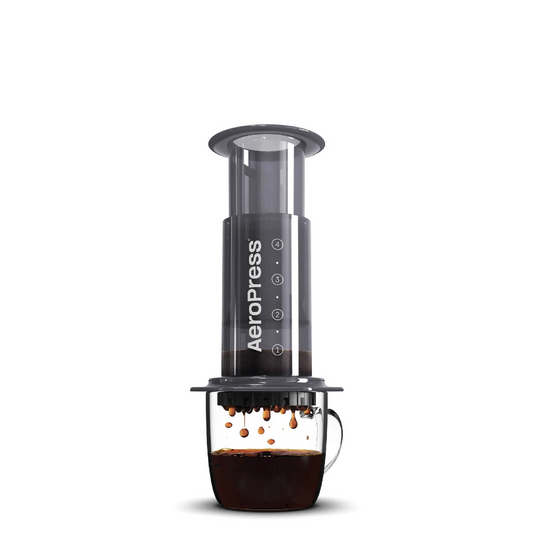 AeroPress® Original Coffee Maker, Quickly makes delicious coffee without bitterness - 1 to 3 cups per pressing