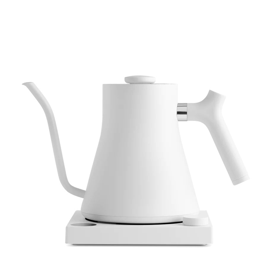Electric kettle for shop pour over coffee