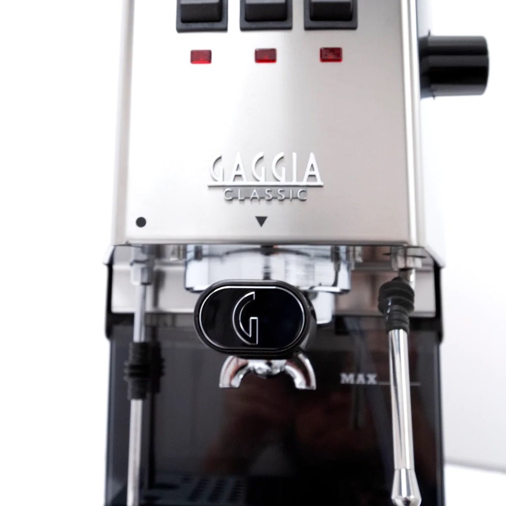 Gaggia Classic Pro Coffee Machine (Stainless Steel) Semi-Automatic Espresso Machine, 58mm portafilter, profesional steam - Watch&Puck